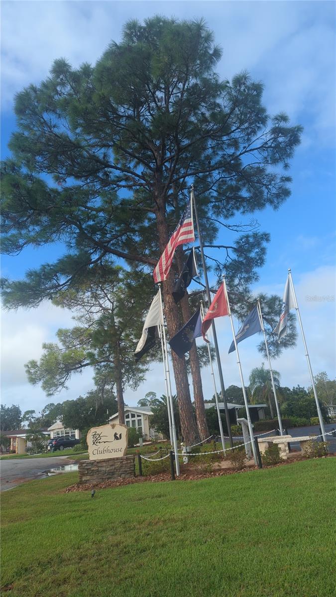 TAVARES FOX RUN MOBILE HOME - Residential