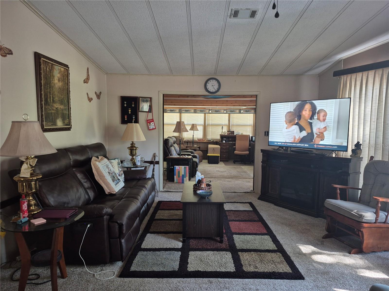 TAVARES FOX RUN MOBILE HOME - Residential