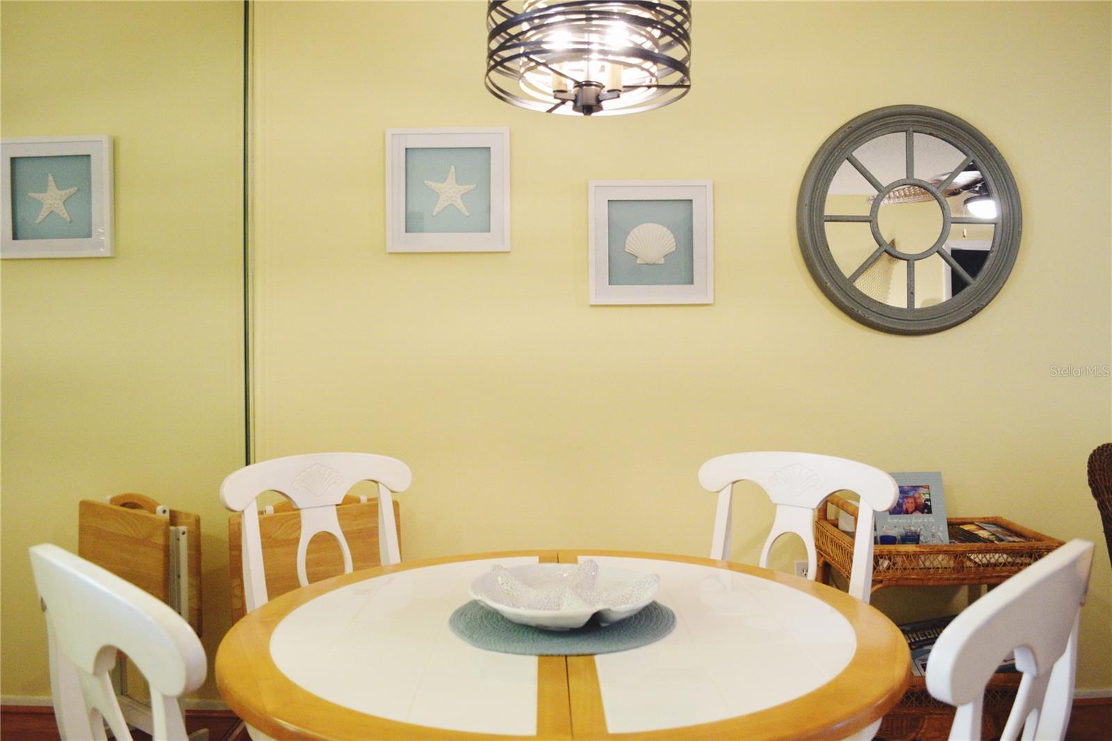 HEATHER HILL APTS - Residential