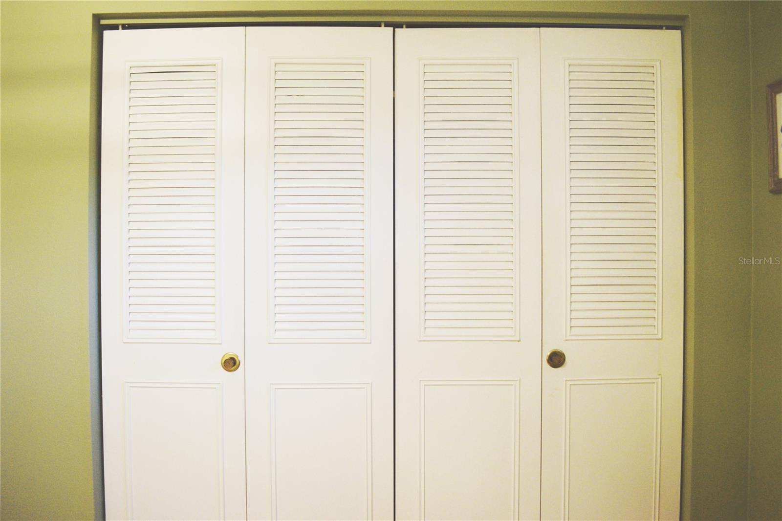 HEATHER HILL APTS - Residential