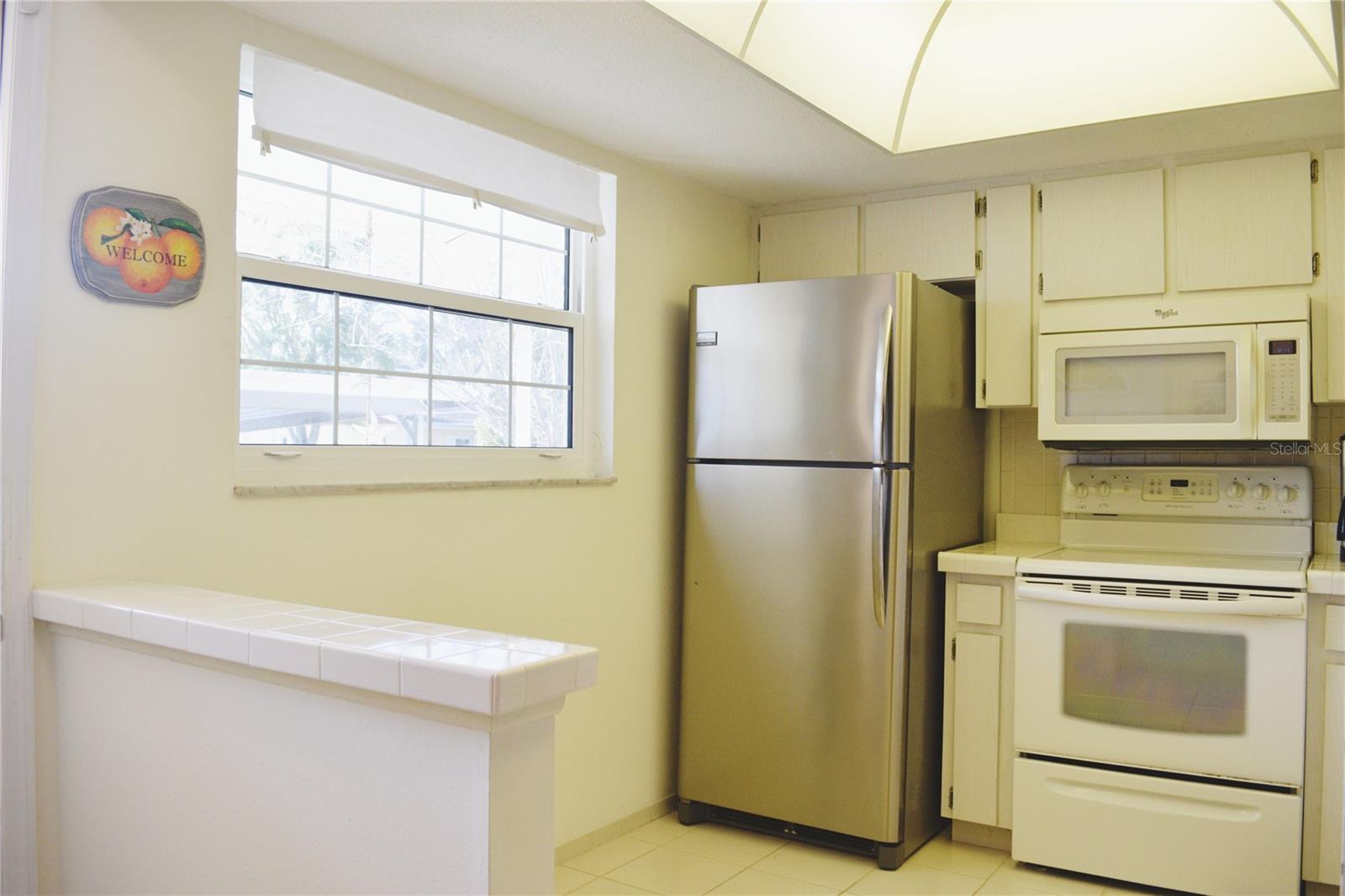 HEATHER HILL APTS - Residential