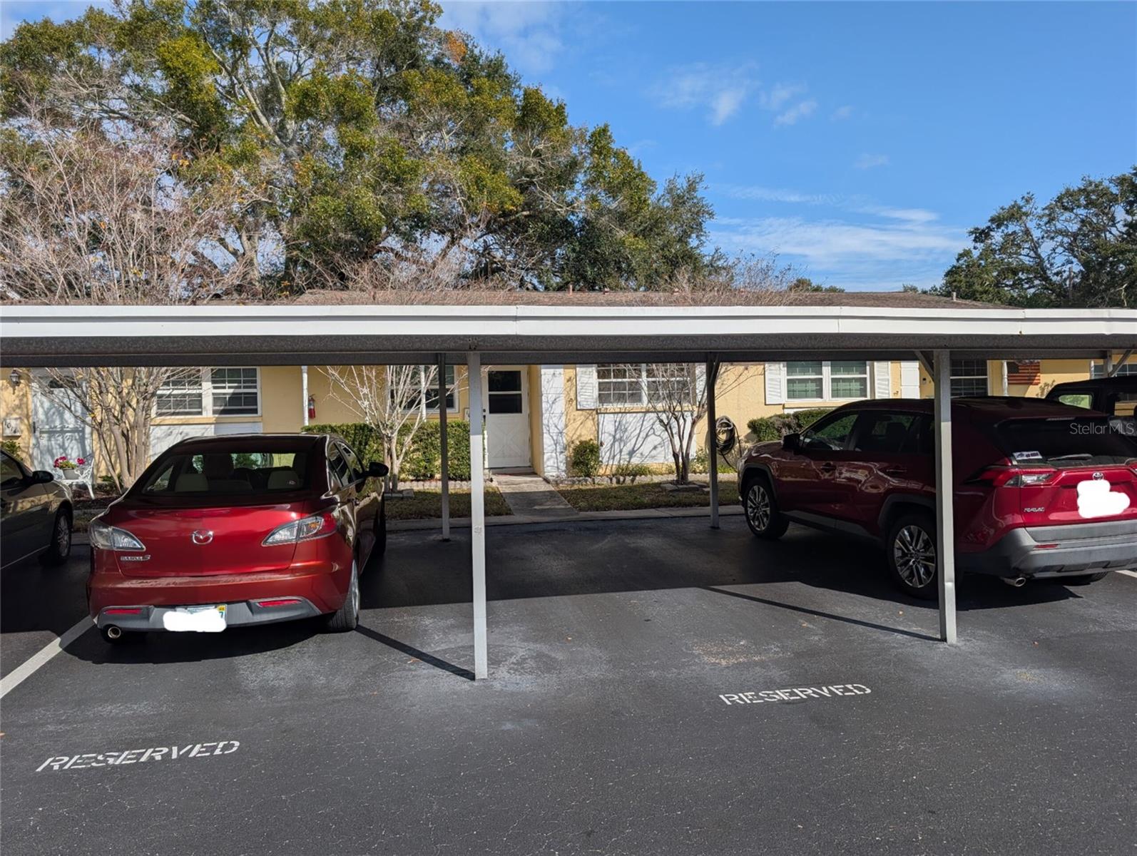 HEATHER HILL APTS - Residential