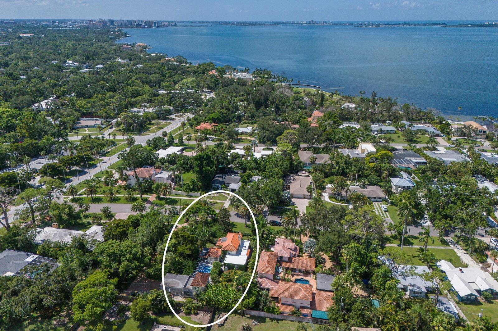 SAPPHIRE SHORES - Residential