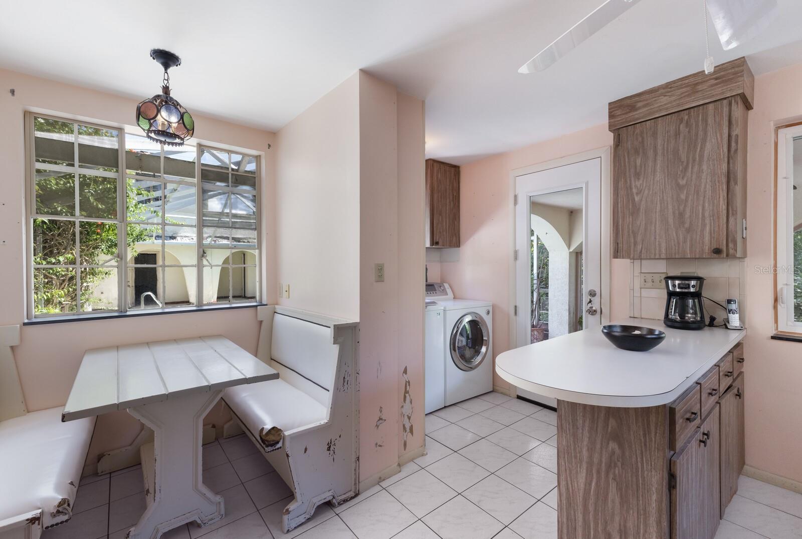 SAPPHIRE SHORES - Residential