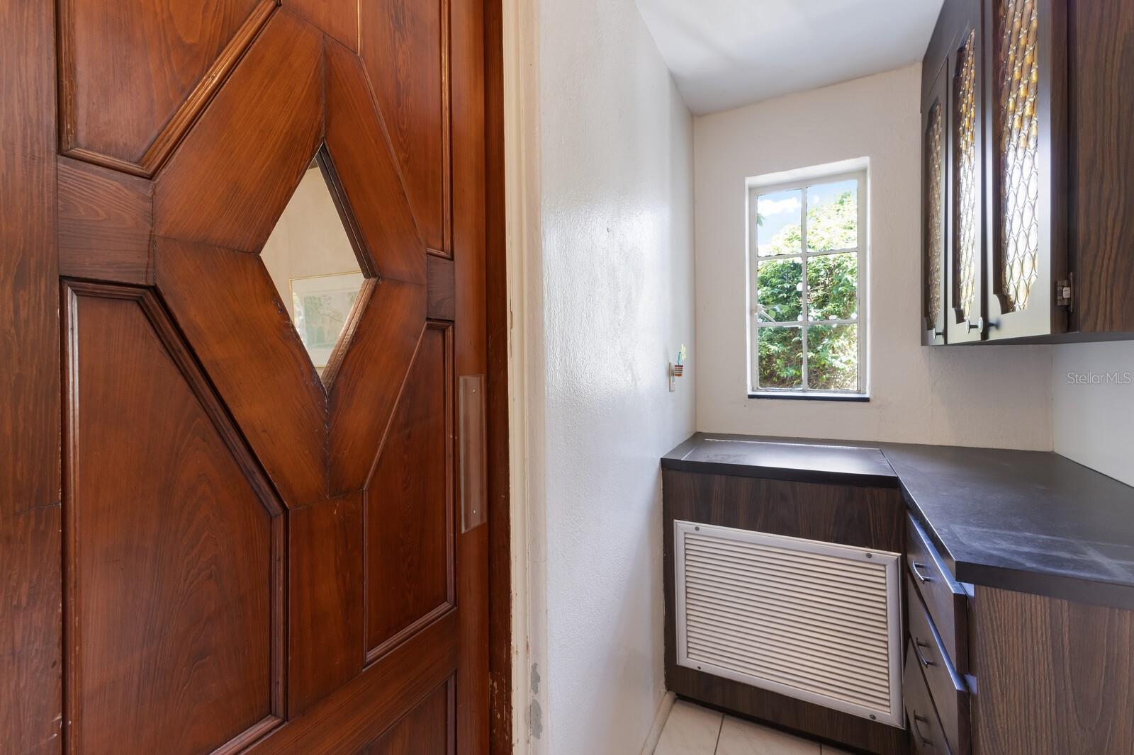 SAPPHIRE SHORES - Residential