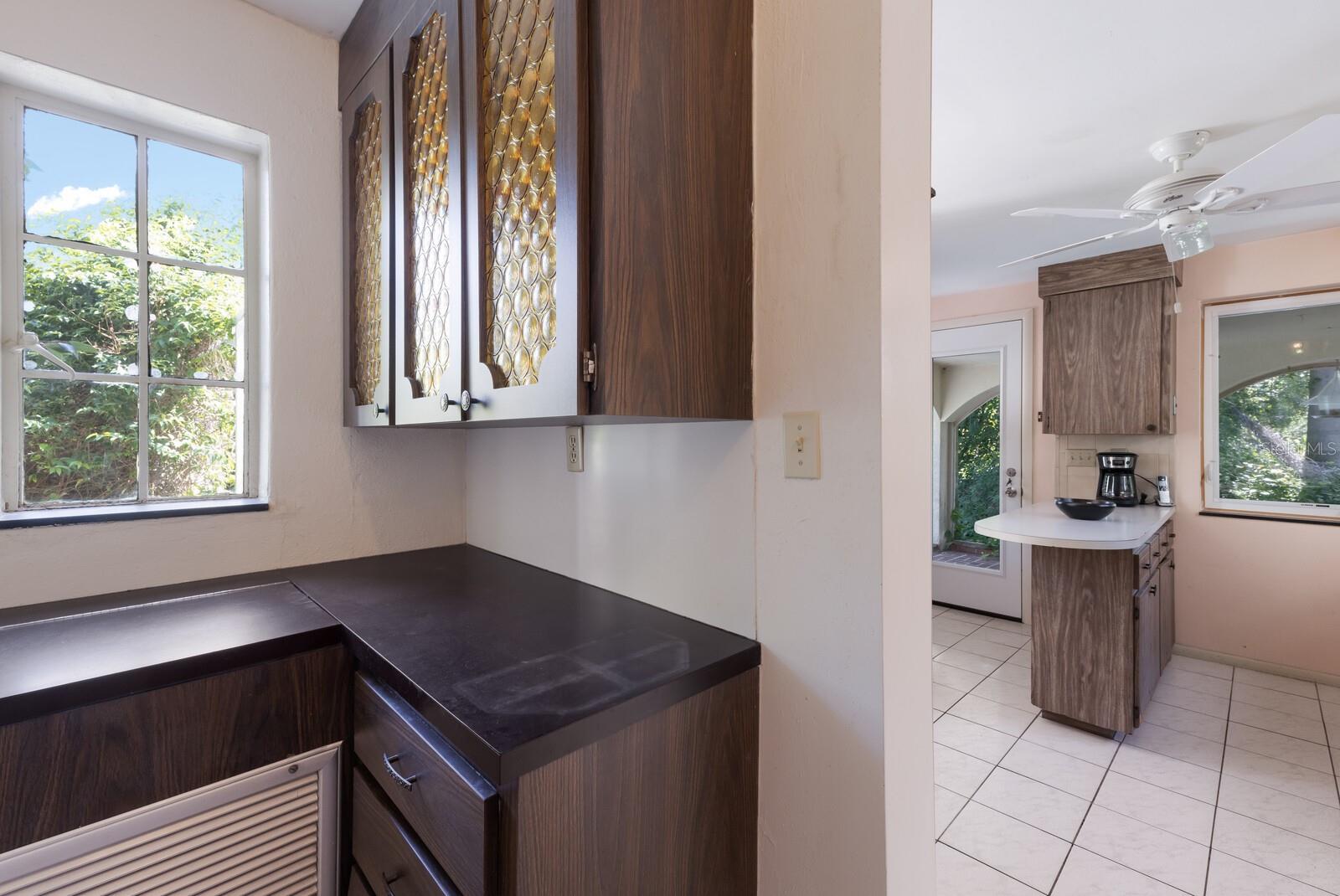 SAPPHIRE SHORES - Residential