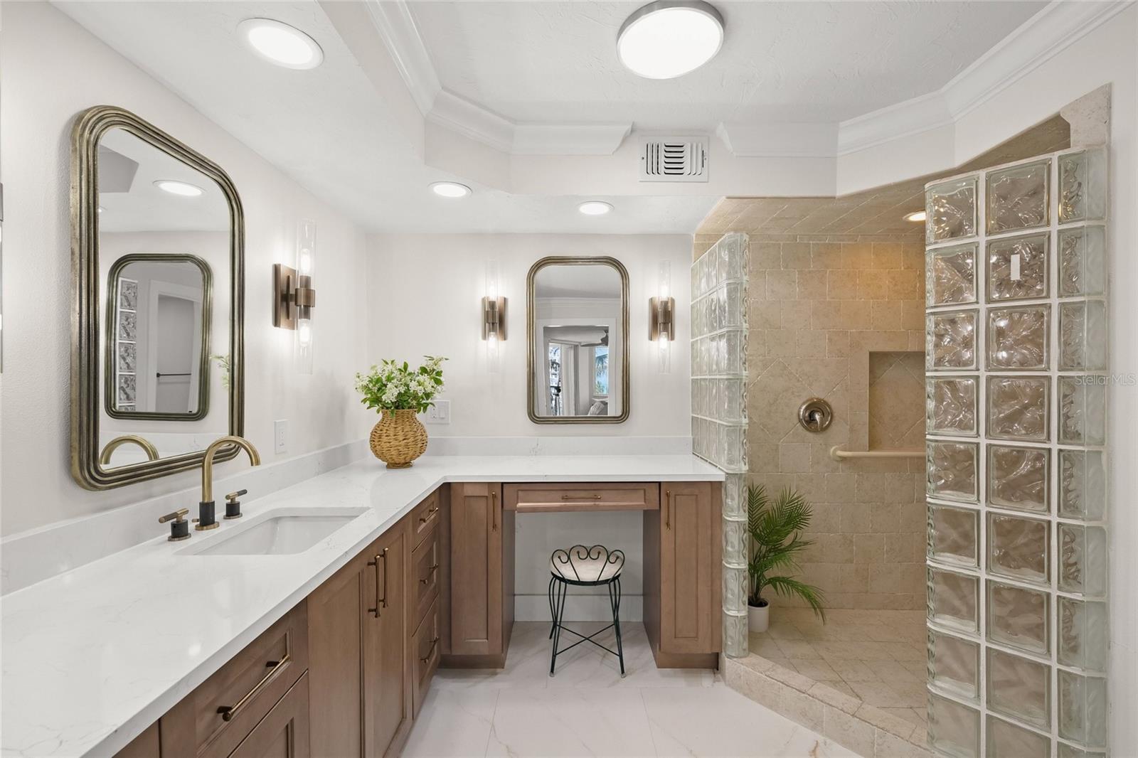 CASARINA - Residential