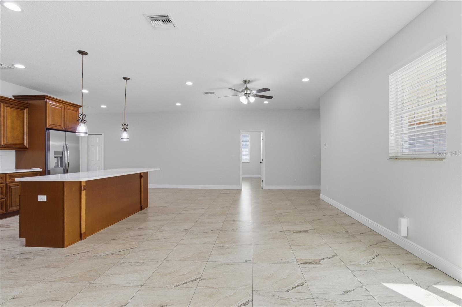 PURITY SPGS HEIGHTS 4 - Residential Lease