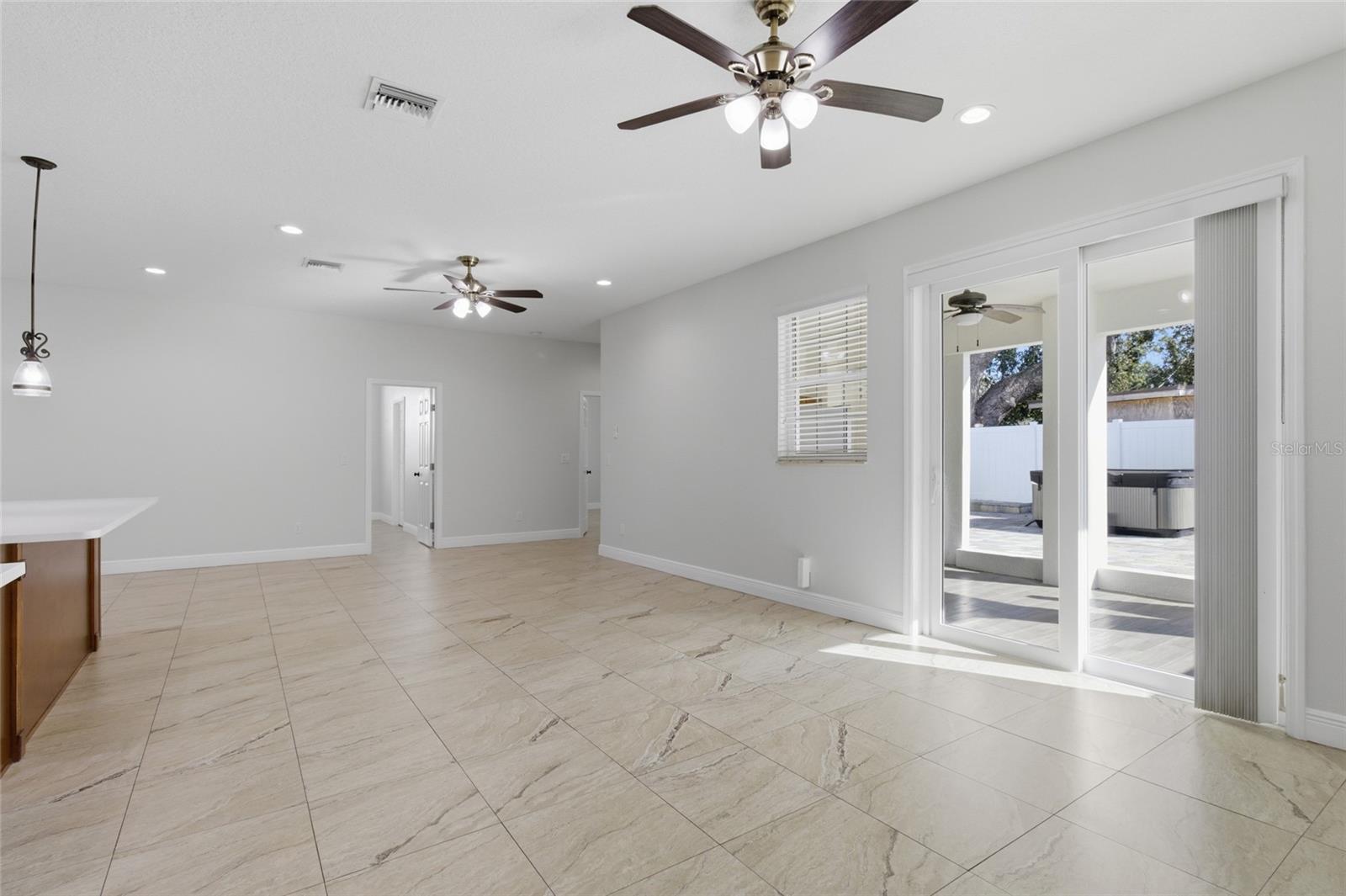 PURITY SPGS HEIGHTS 4 - Residential Lease