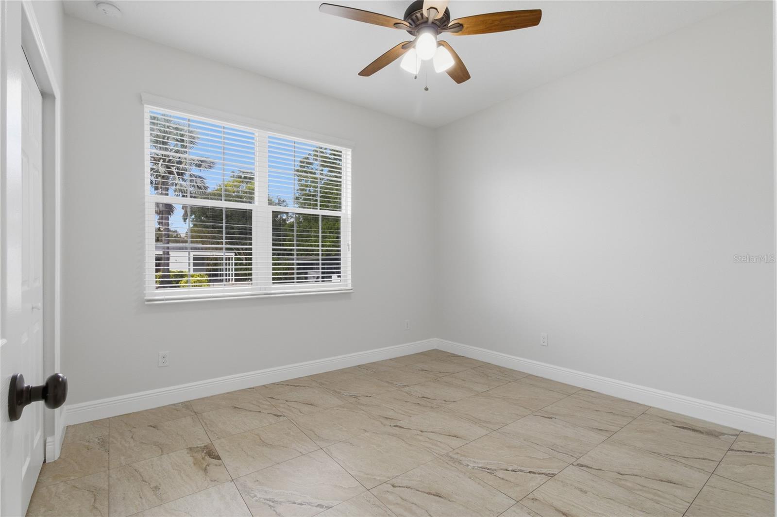 PURITY SPGS HEIGHTS 4 - Residential Lease