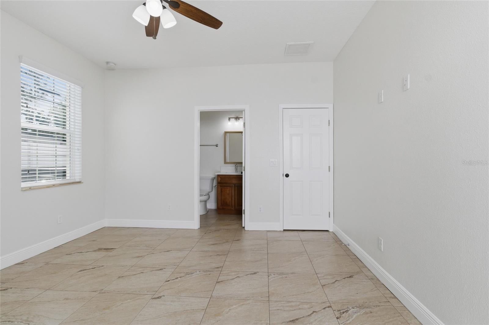 PURITY SPGS HEIGHTS 4 - Residential Lease