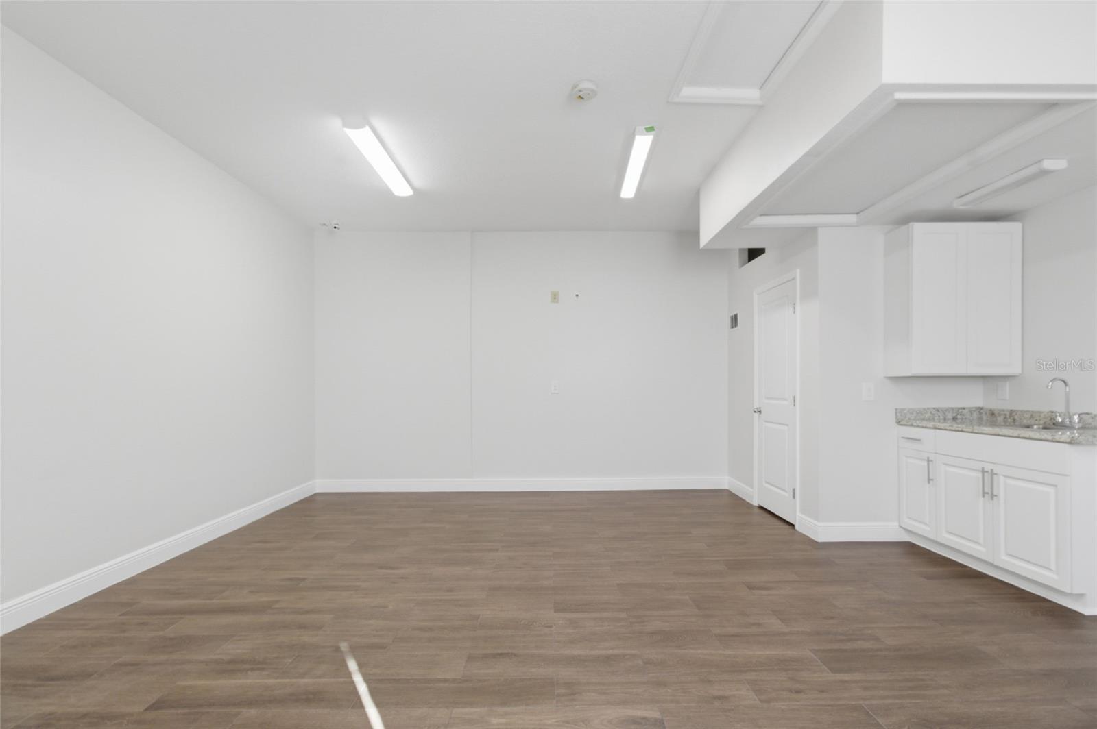 PURITY SPGS HEIGHTS 4 - Residential Lease