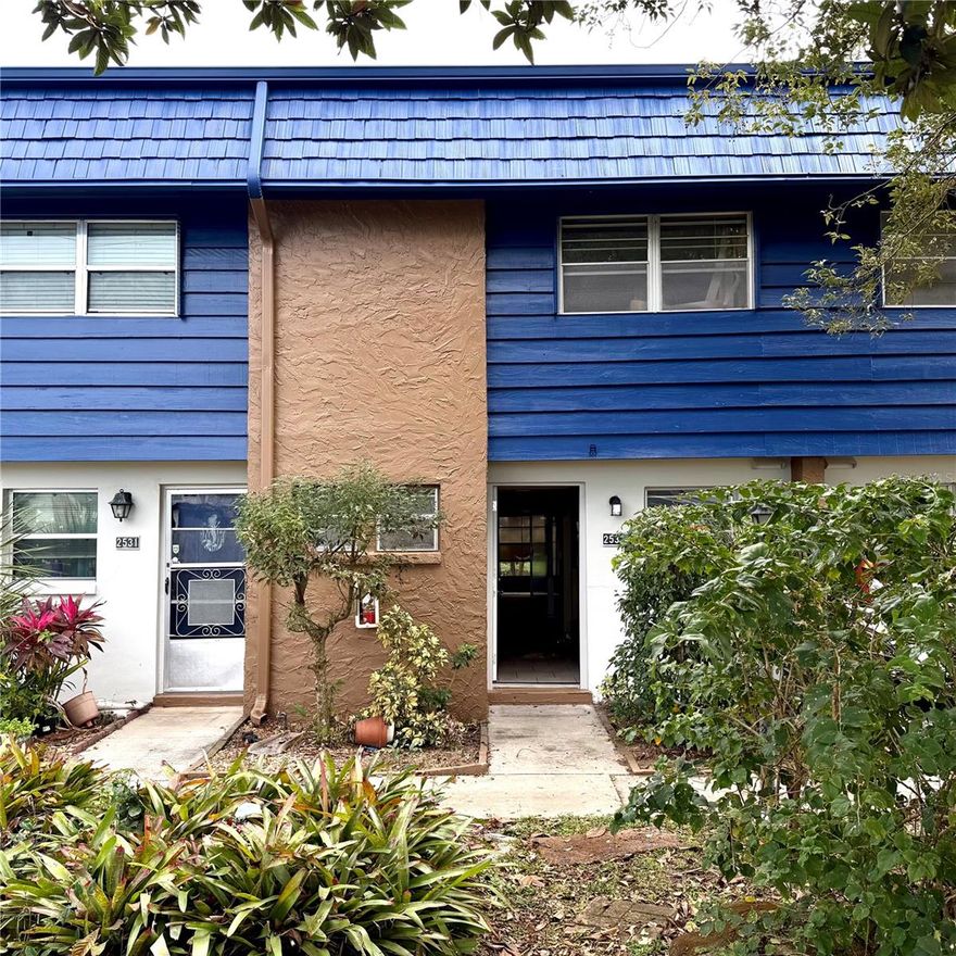 ** SPACIOUS CONDO **  2 BEDROOMS  **  NEW FLOORING 2026  **  NEW EXTERIOR PAINT 2026  **  NEW AC 2024  **  NEW WATER HEATER 2022 ** APPLIANCES INCLUDED **  LOW HOA  **   Amazing Opportunity for a NEW Owner Occupier or Investor.    Spacious Two-storey, 2 Bedroom and 1.5 Bathroom Condo.  Great Floor-plan features Kitchen, Living and Dining Room, Half-bath, and Screened-in Back-porch on First floor.      Second Floor includes 2 Large Bedrooms with Large Closets, a Full bathroom, and a Balcony off the Primary Bedroom.   Situated close to restaurants, shopping and recreation.