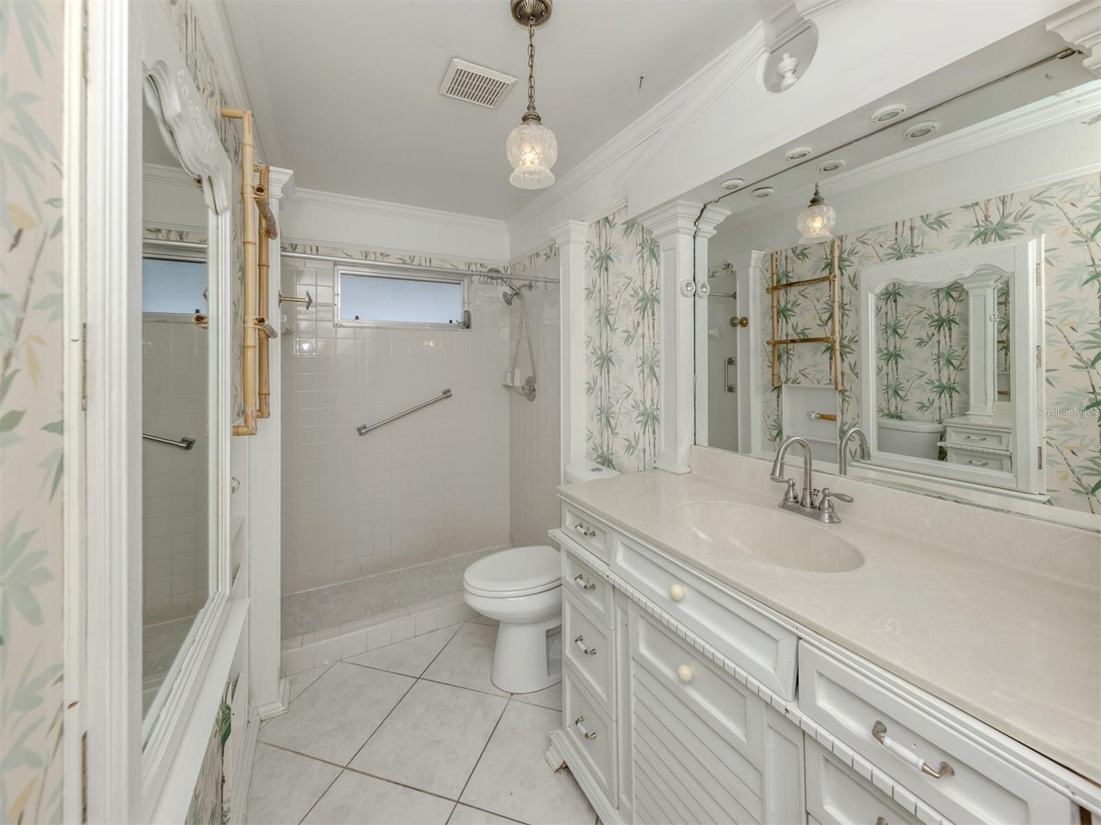 FOXWOOD - Residential