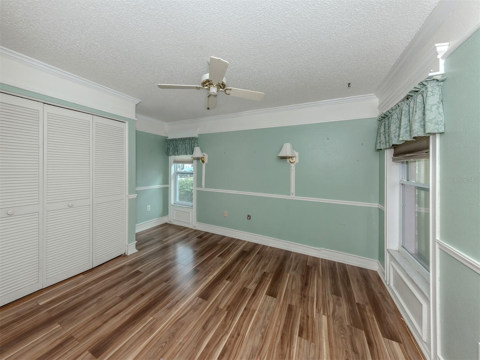 FOXWOOD - Residential