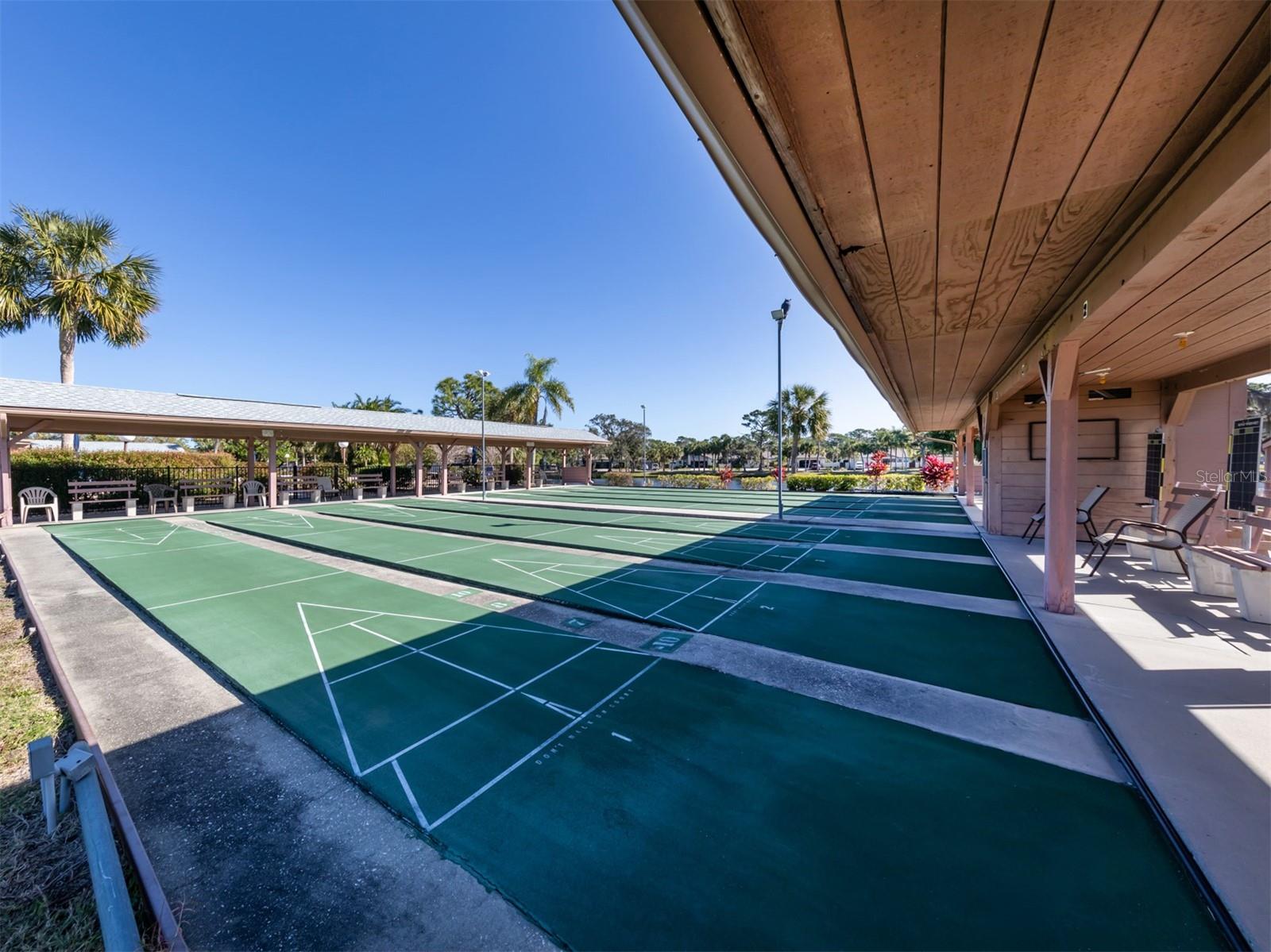 FOXWOOD - Residential