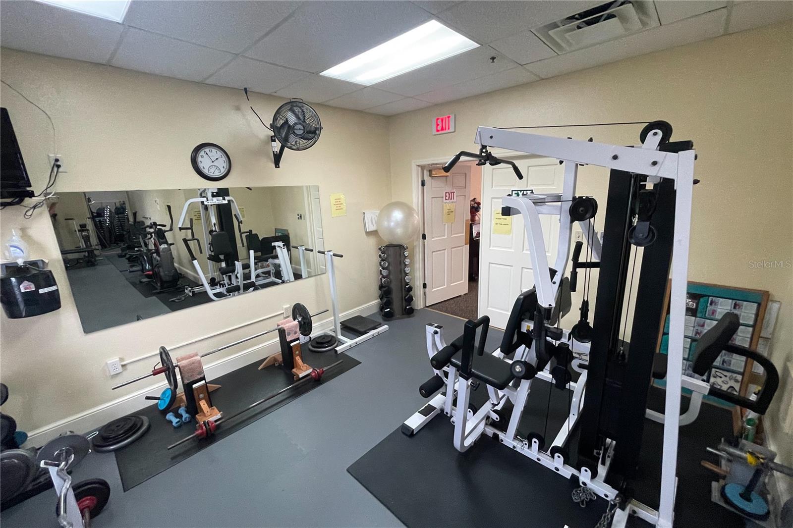 SWEETWATER GOLF & TENNIS CLUB ADD 02 - Residential