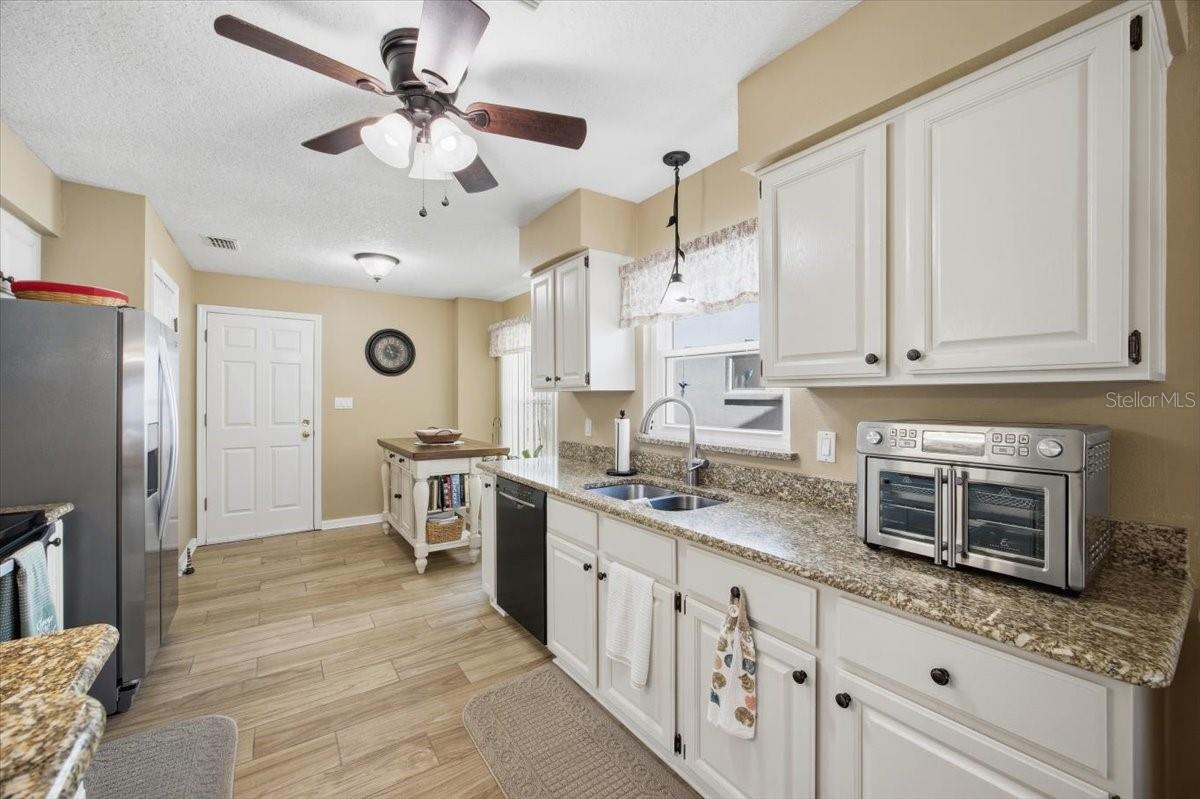 SWEETWATER GOLF & TENNIS CLUB ADD 02 - Residential