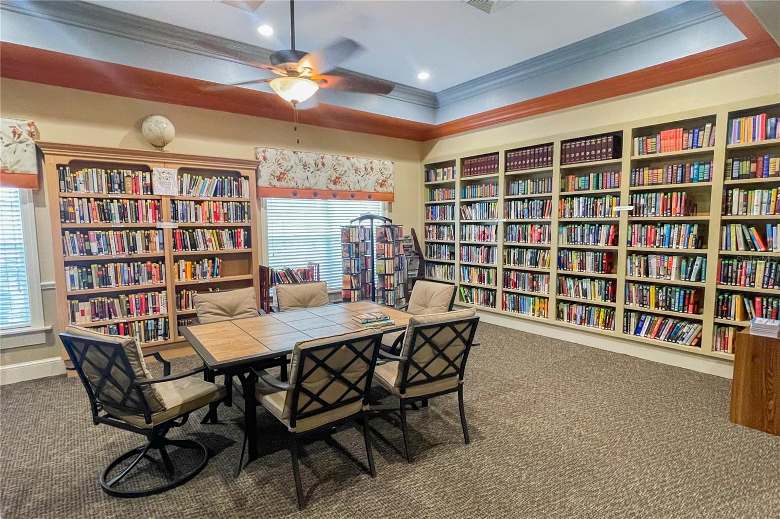 SWEETWATER GOLF & TENNIS CLUB ADD 02 - Residential