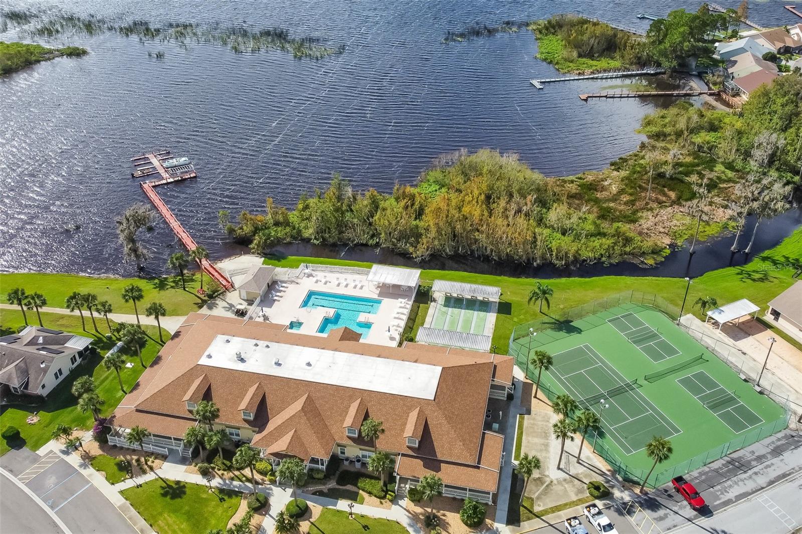 SWEETWATER GOLF & TENNIS CLUB ADD 02 - Residential