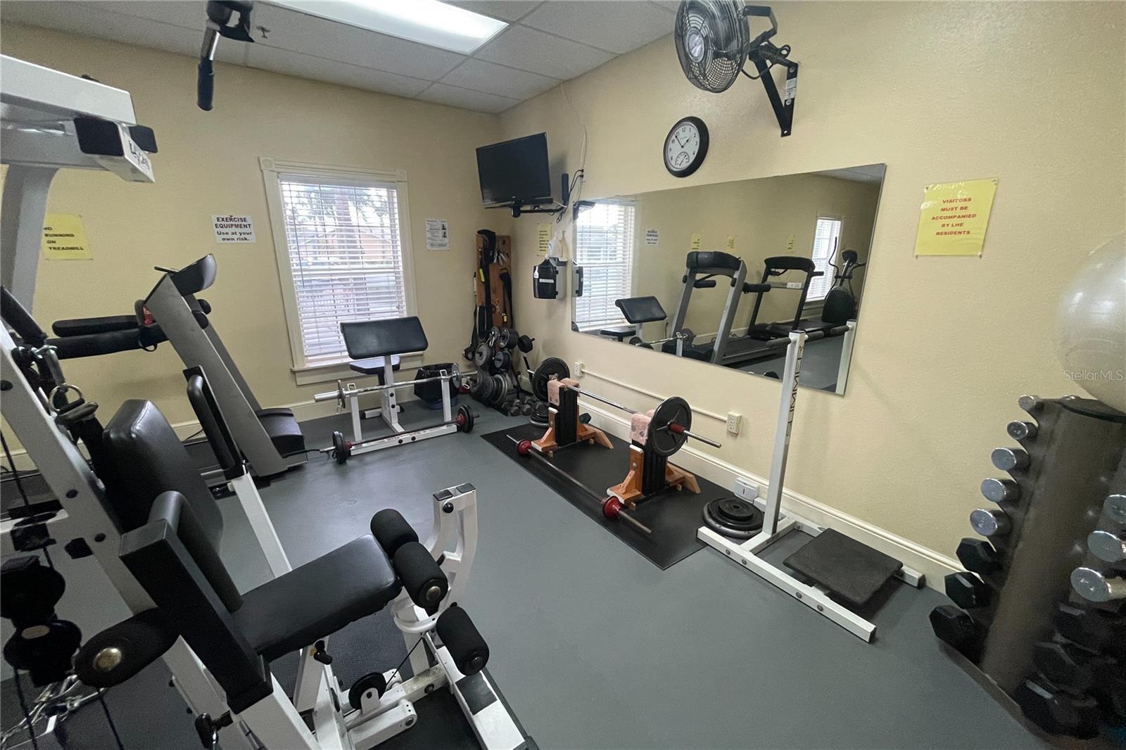 SWEETWATER GOLF & TENNIS CLUB ADD 02 - Residential