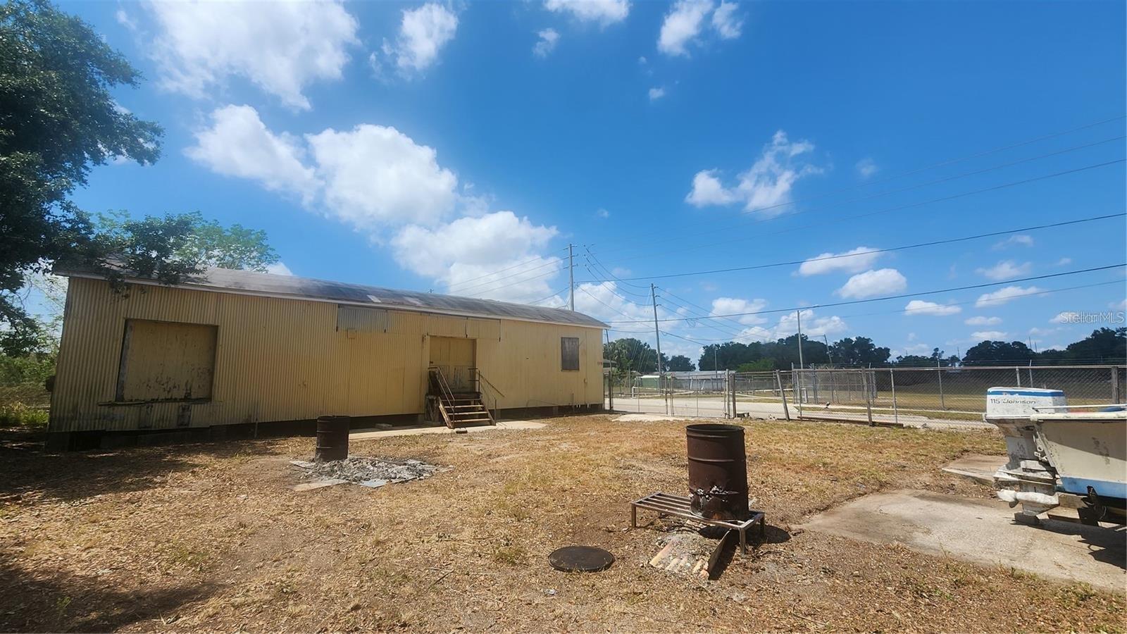 THULBERRYS FIRST ADD - Commercial Sale