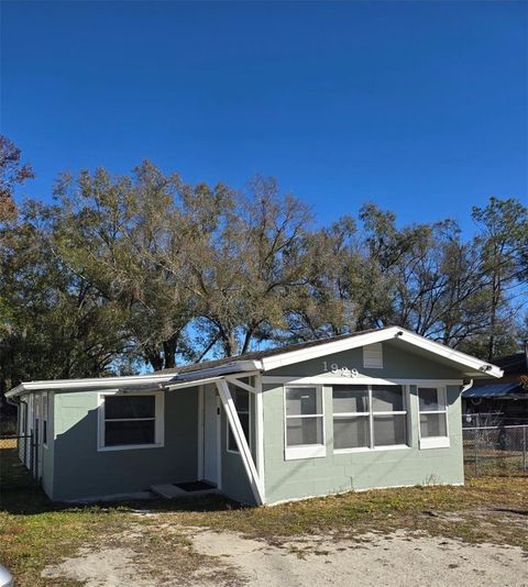 Photo of 1929 W Highland Street, Lakeland, FL 33815 (MLS # TB8475177)