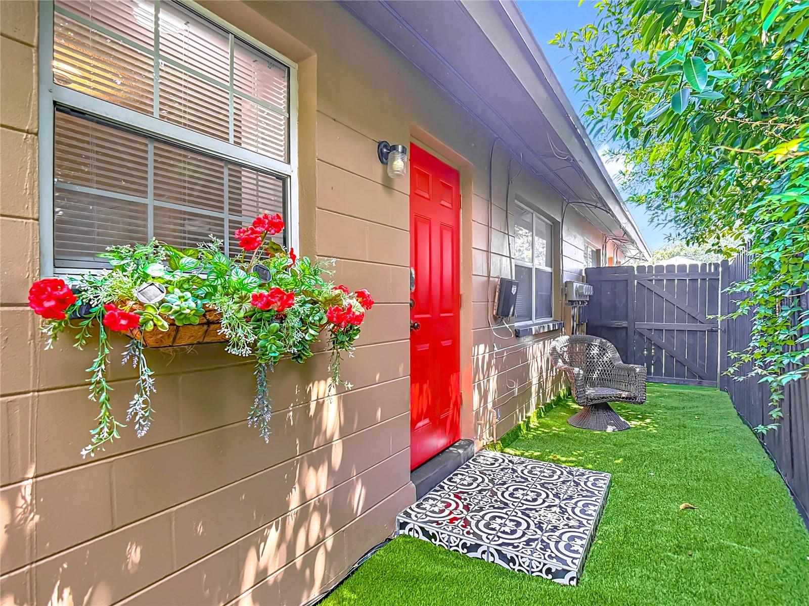 NORTH ST PETERSBURG BLK 12 REV REP - Residential Income