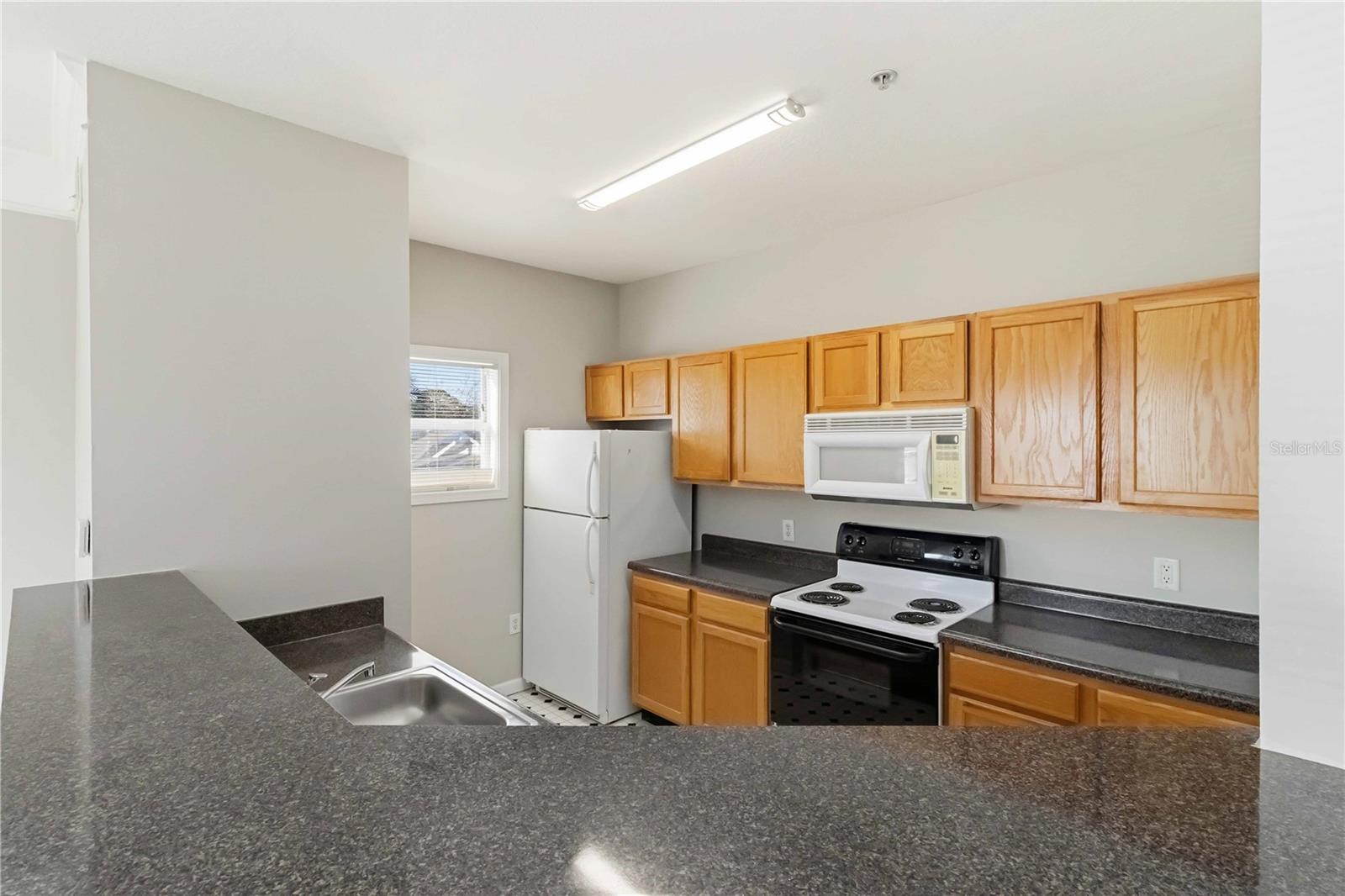 THE PALMS OF CORTEZ - Residential