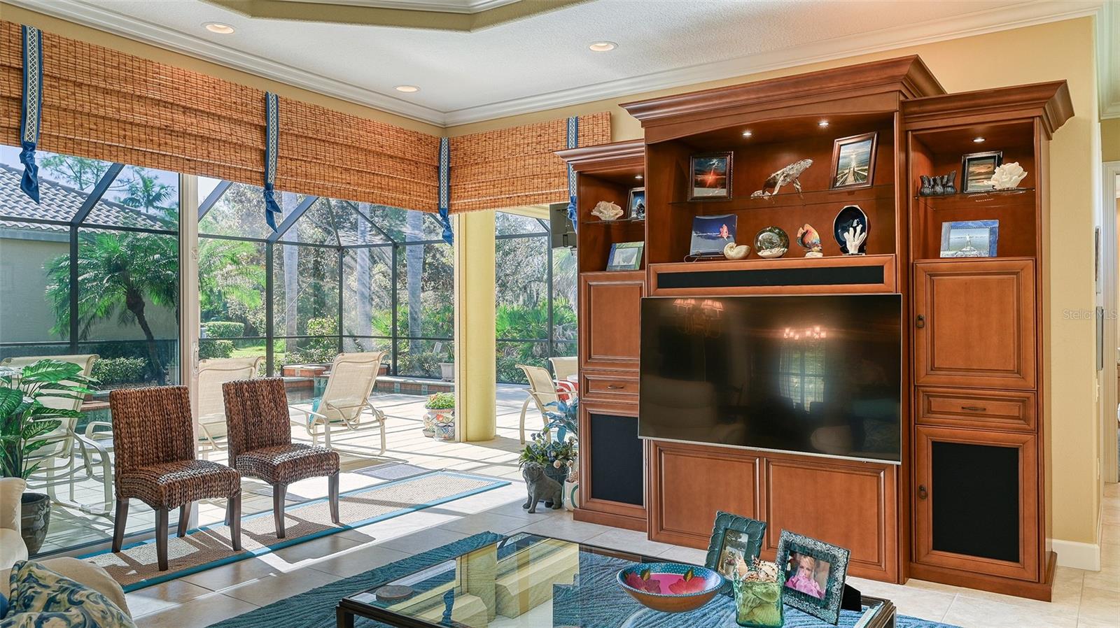 SILVER OAK - Residential