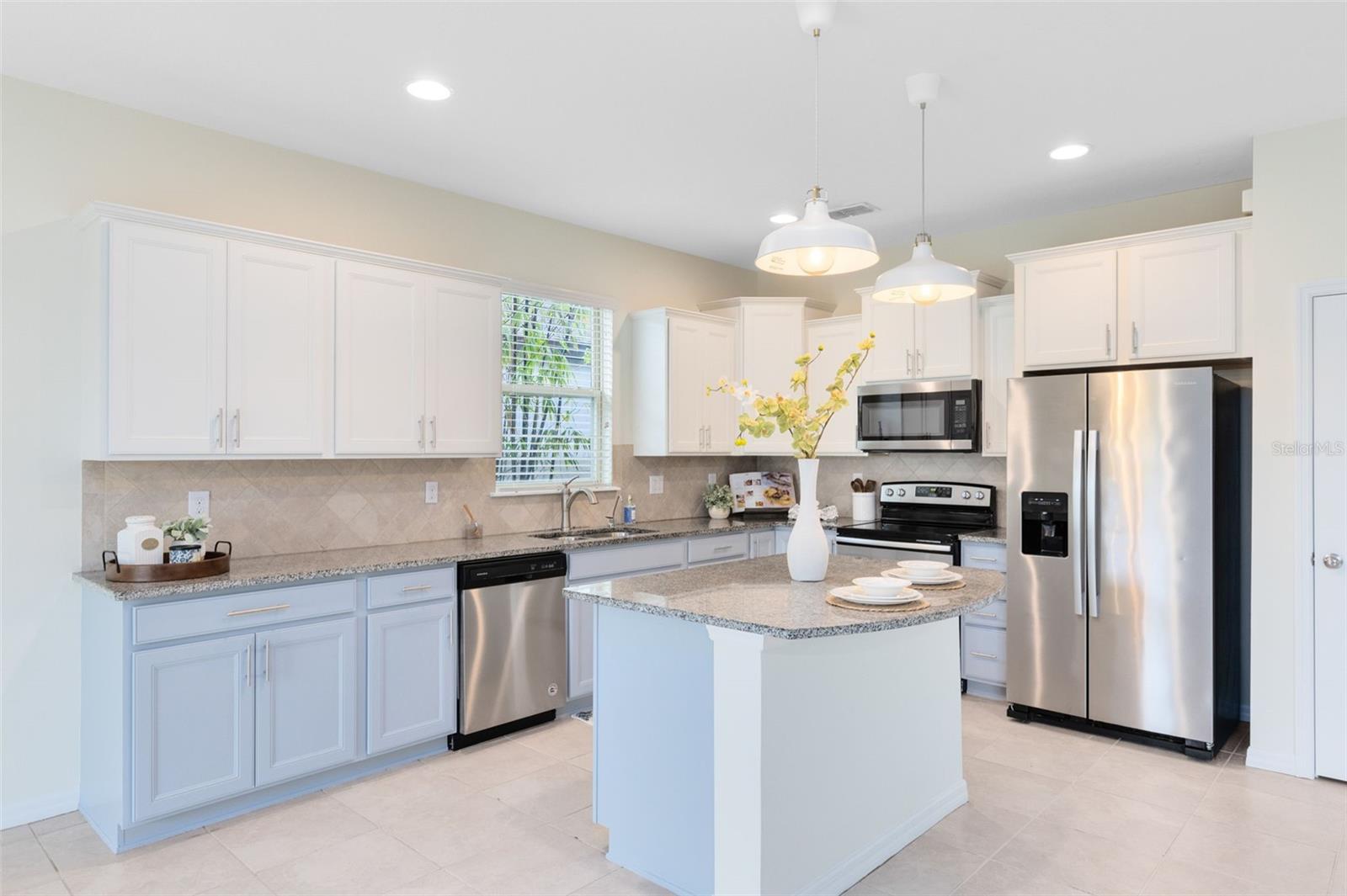 EAST LAKE PRESERVE - Residential