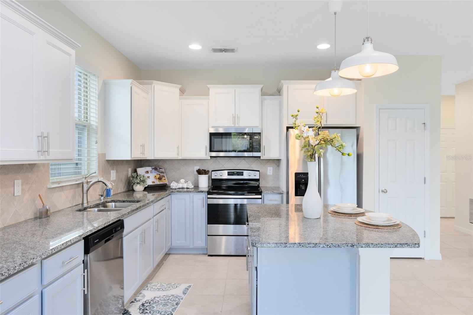 EAST LAKE PRESERVE - Residential