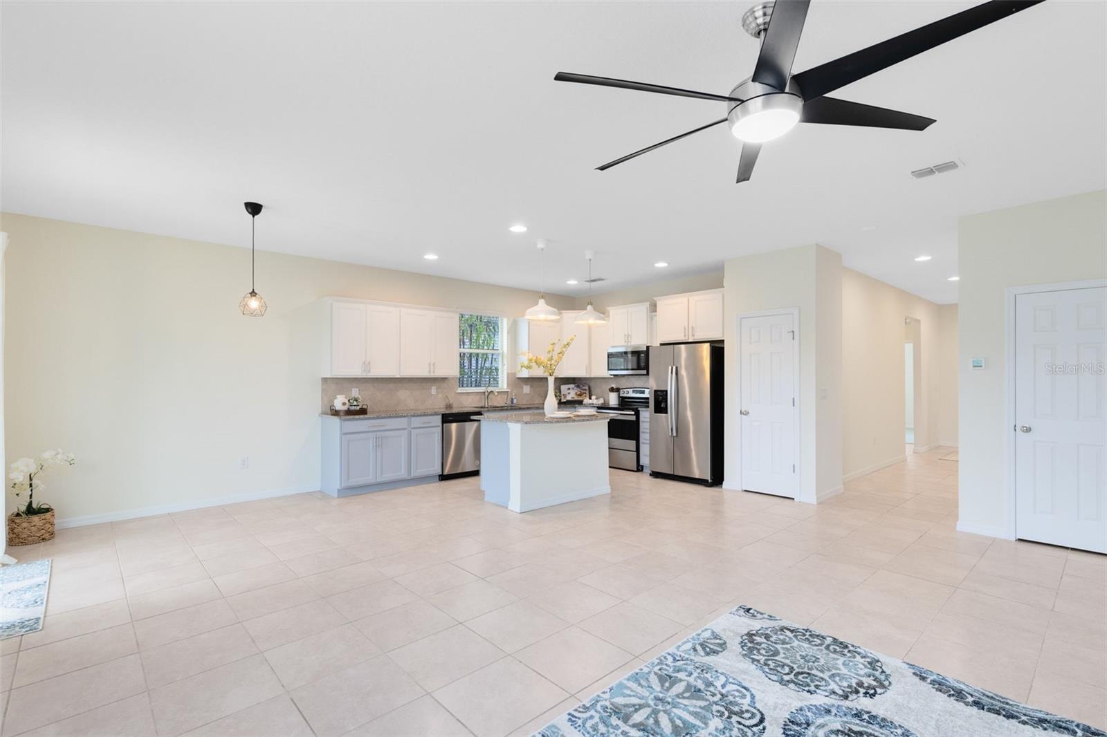 EAST LAKE PRESERVE - Residential