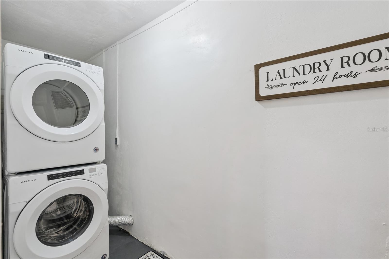 DELTONA LAKES UNIT 06 - Residential