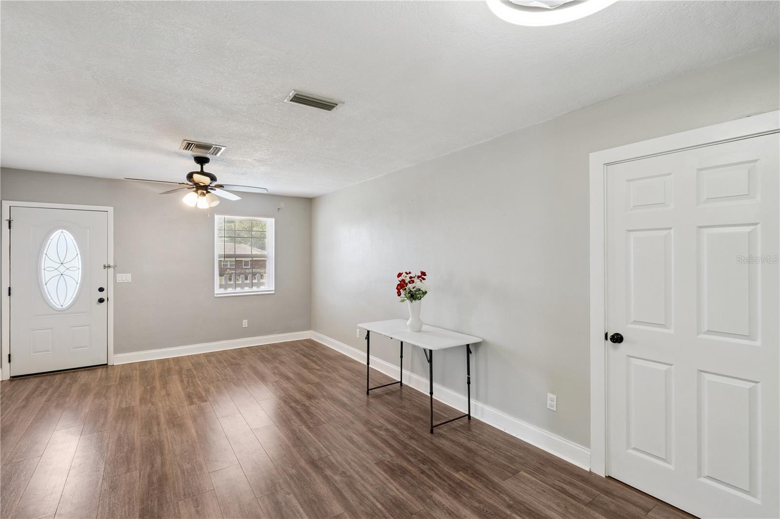 DELTONA LAKES UNIT 06 - Residential