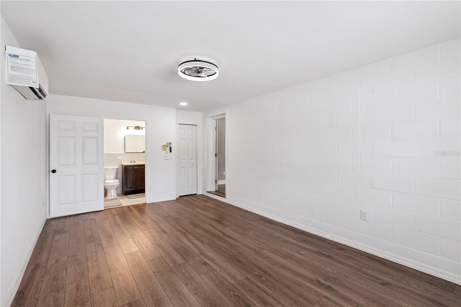 DELTONA LAKES UNIT 06 - Residential