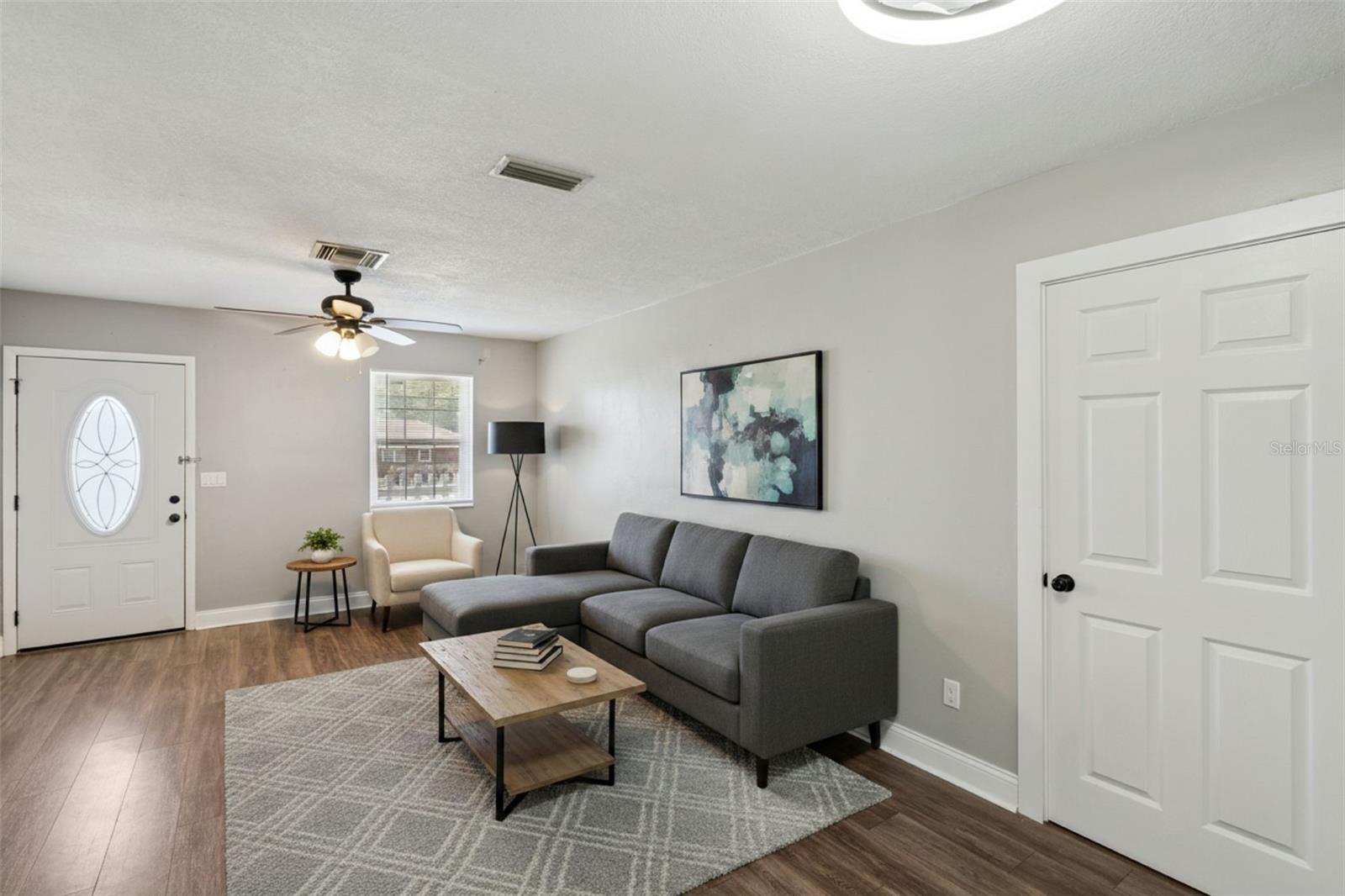 DELTONA LAKES UNIT 06 - Residential