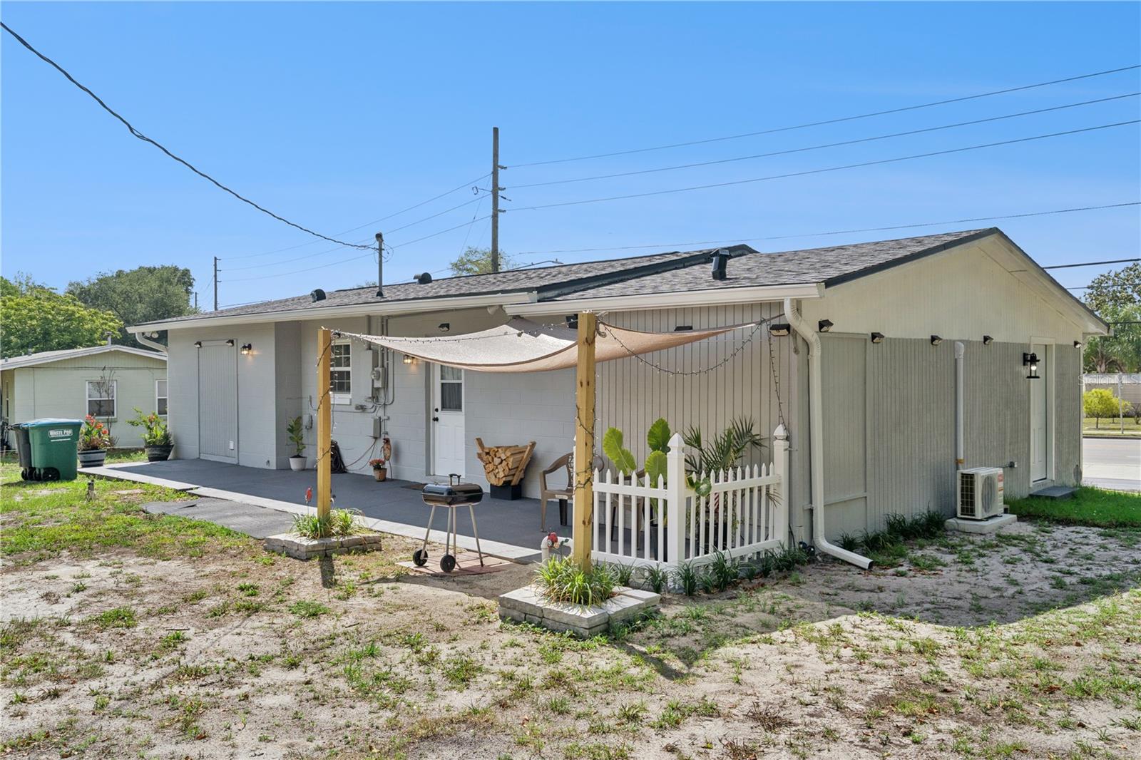 DELTONA LAKES UNIT 06 - Residential
