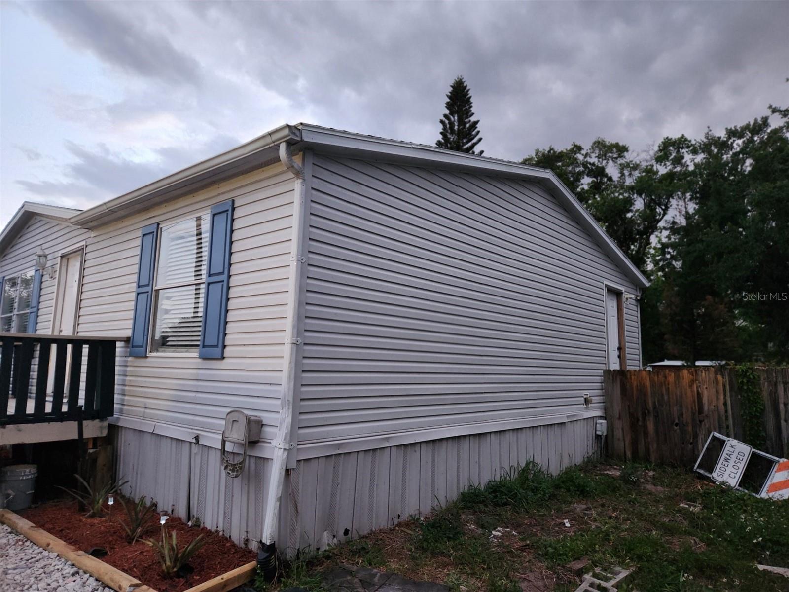 TAFT TOWN - Residential