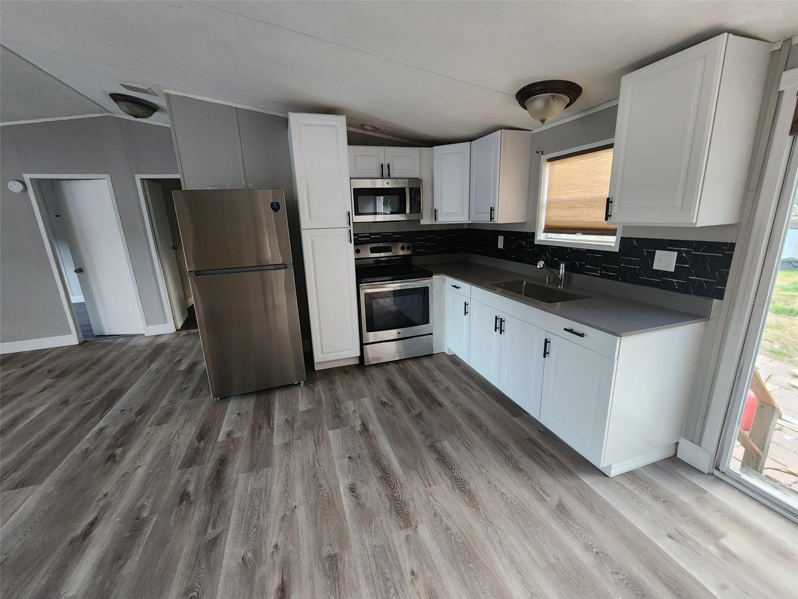 TAFT TOWN - Residential