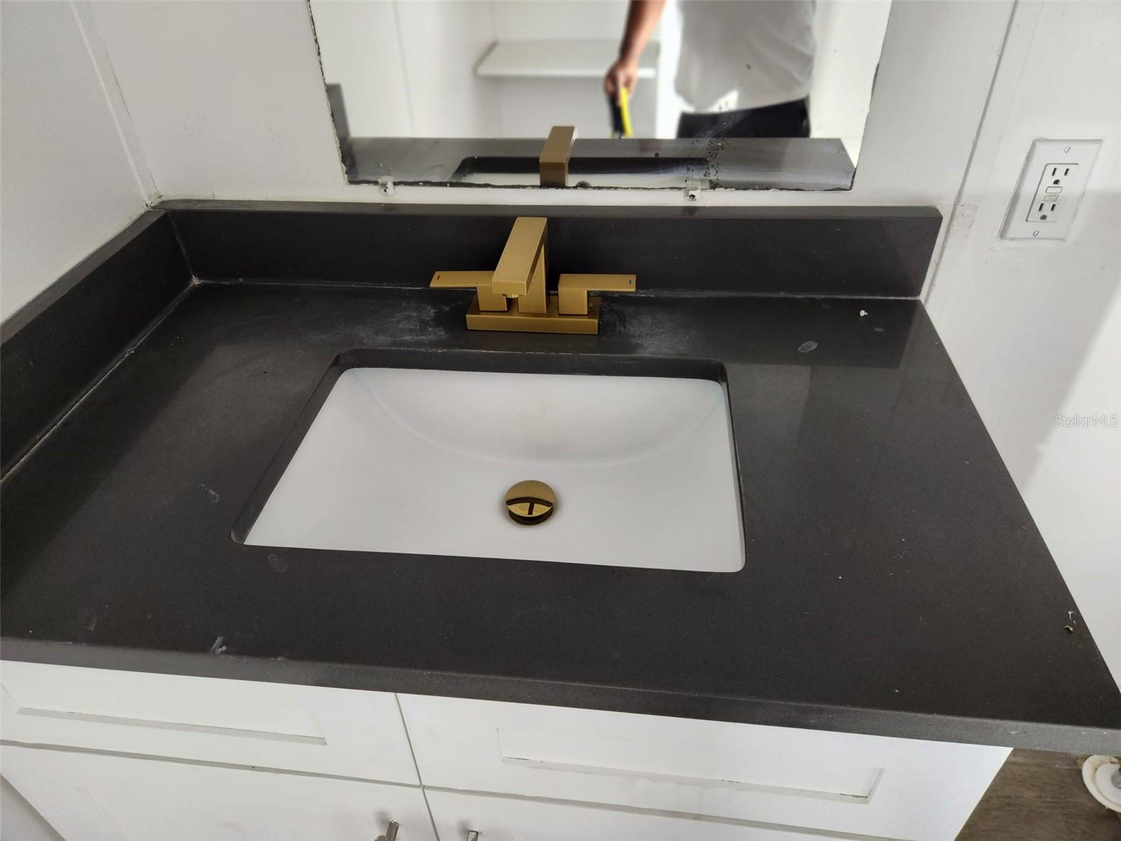 TAFT TOWN - Residential