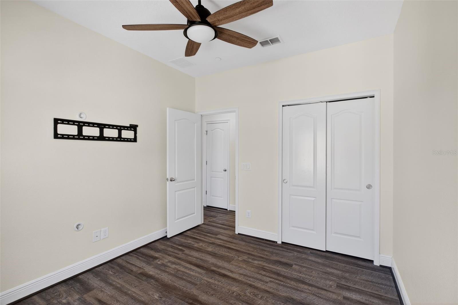 FOUNTAIN PARKE AT LAKE MARY PH 2 - Residential