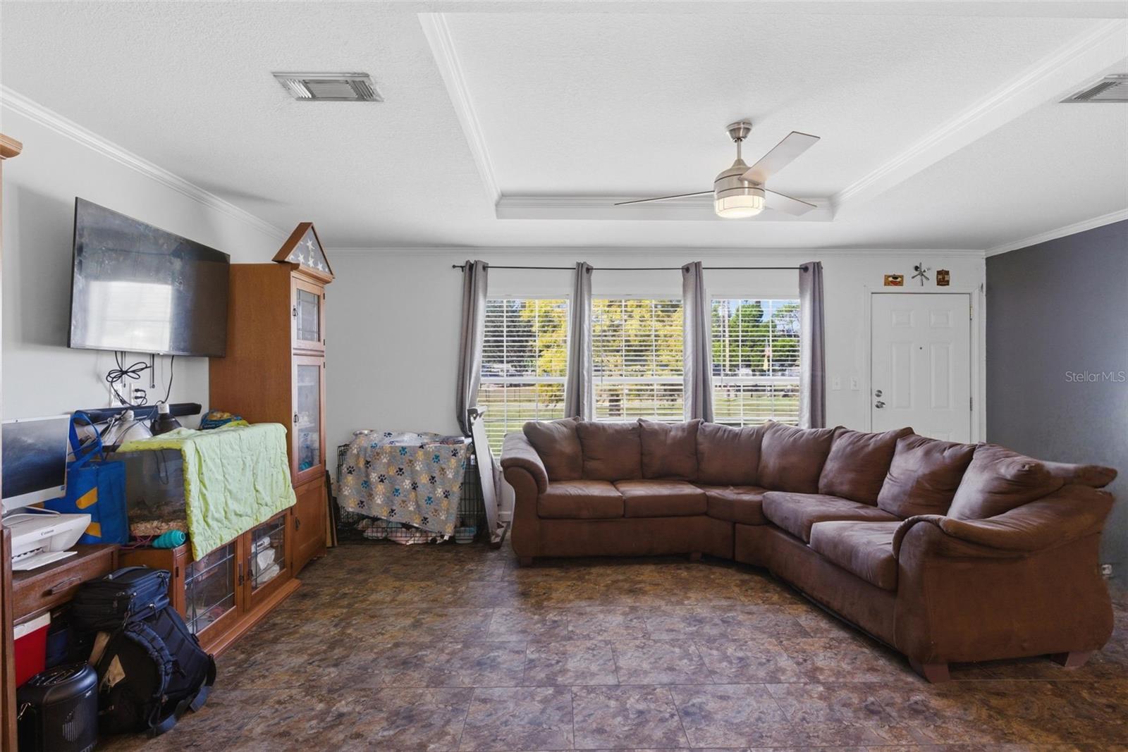 5022 CAROL DRIVE