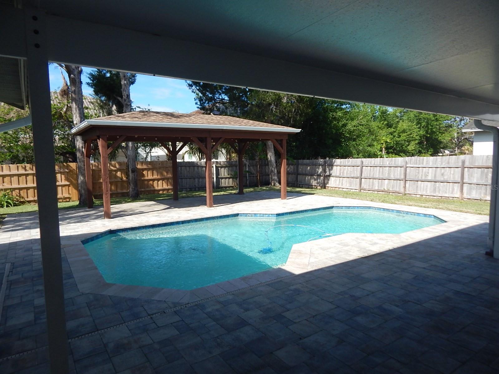 BEAR CREEK - Residential