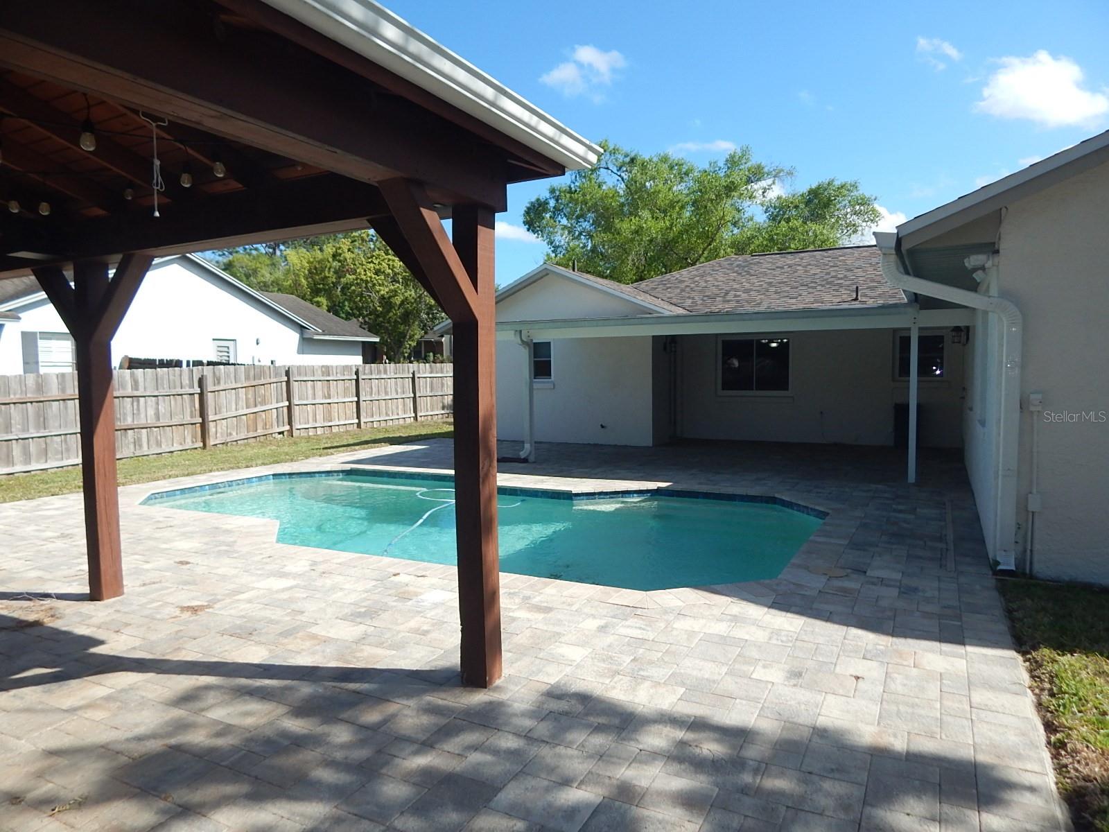 BEAR CREEK - Residential