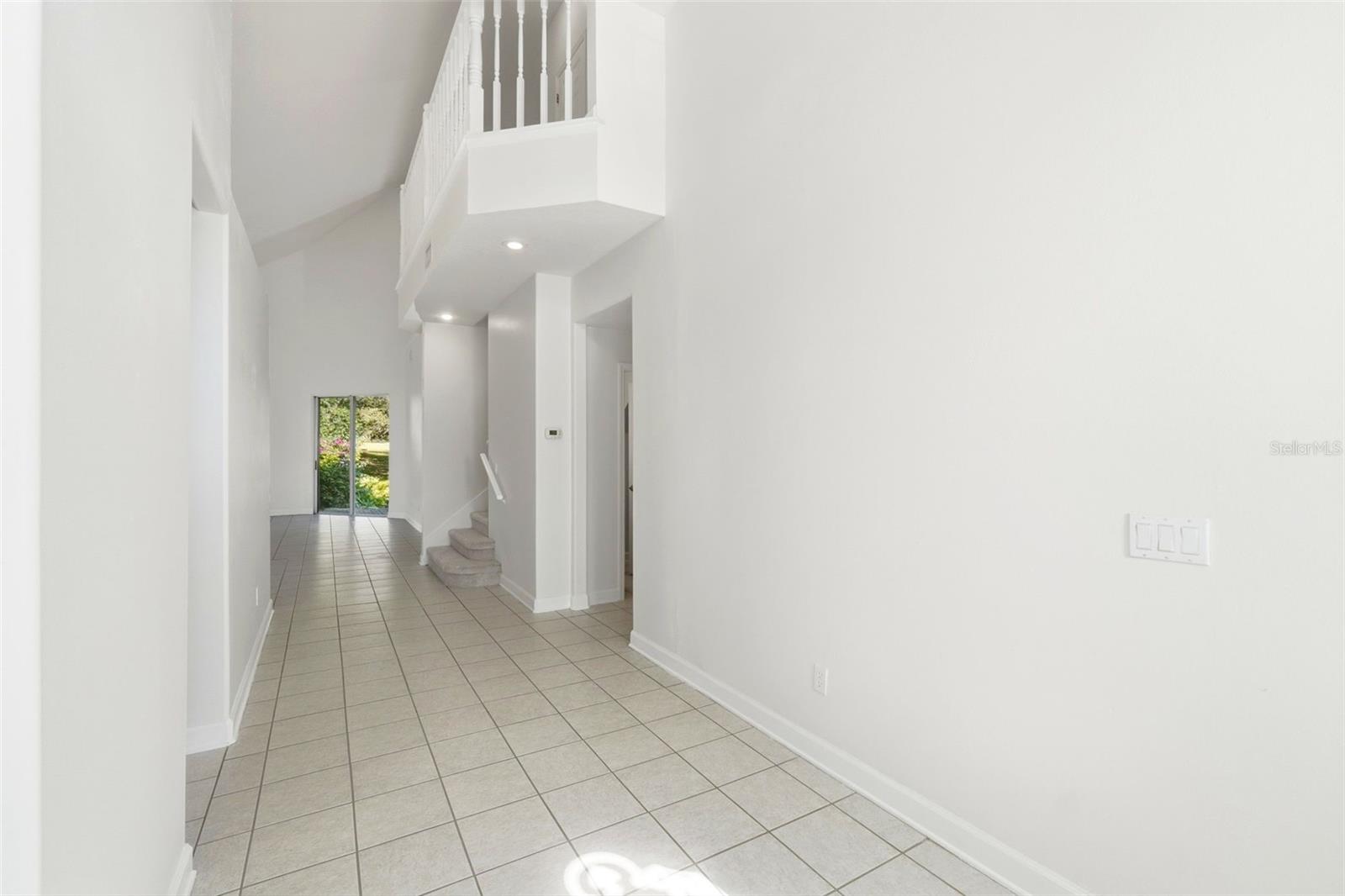 HAWKSNEST - Residential