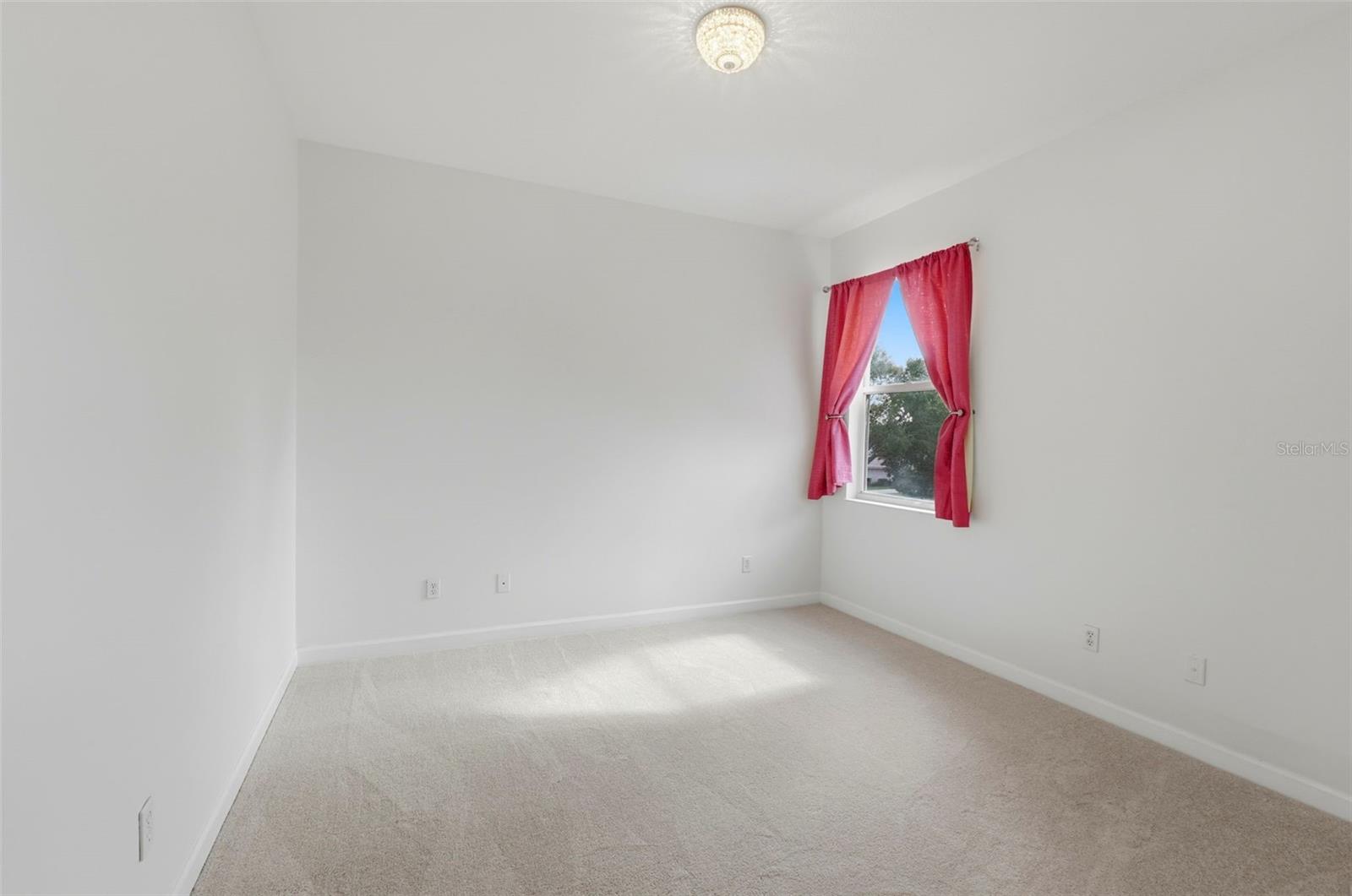 HAWKSNEST - Residential