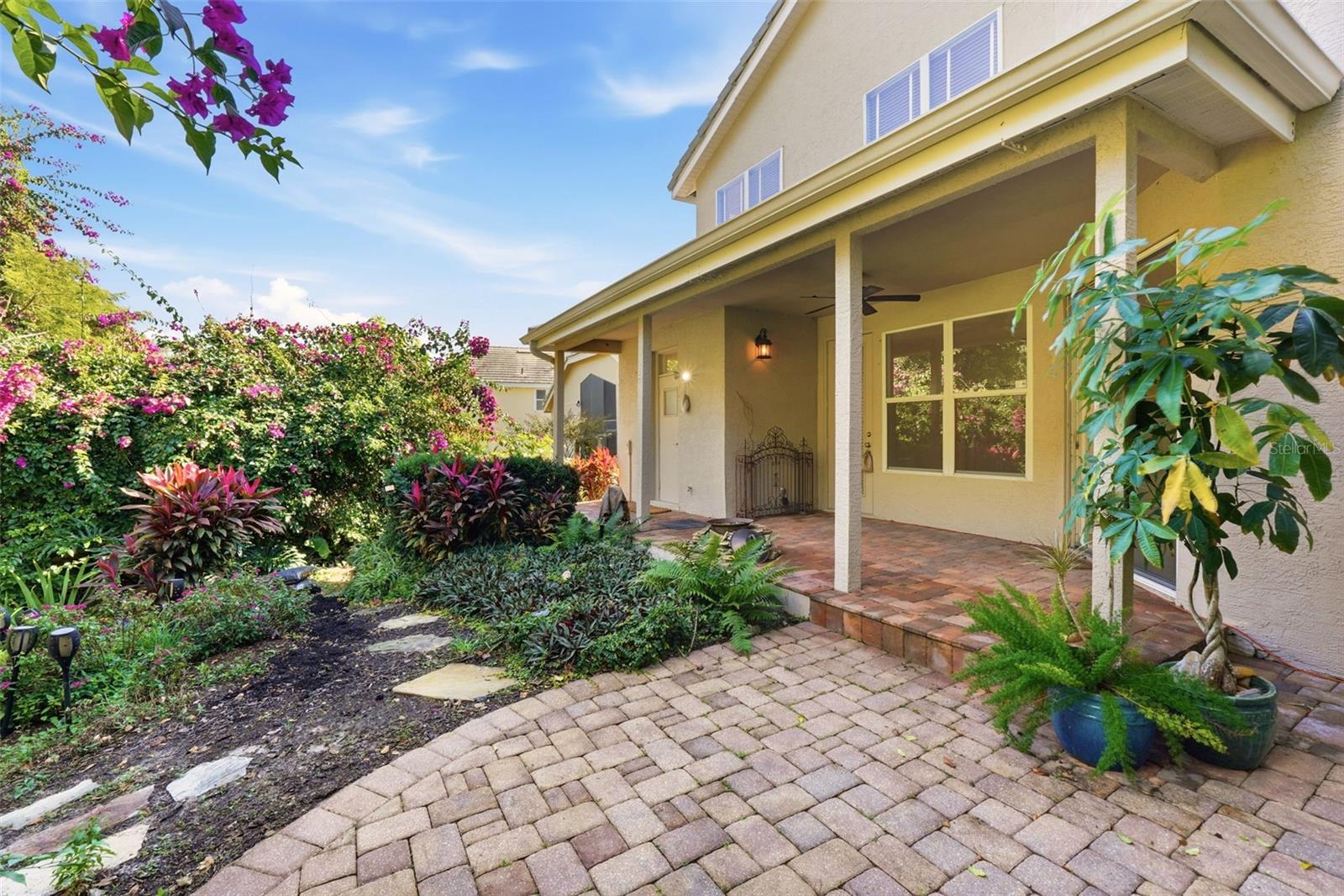 HAWKSNEST - Residential