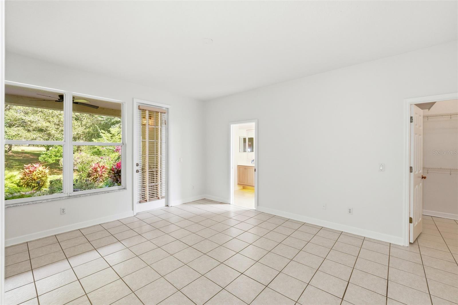 HAWKSNEST - Residential