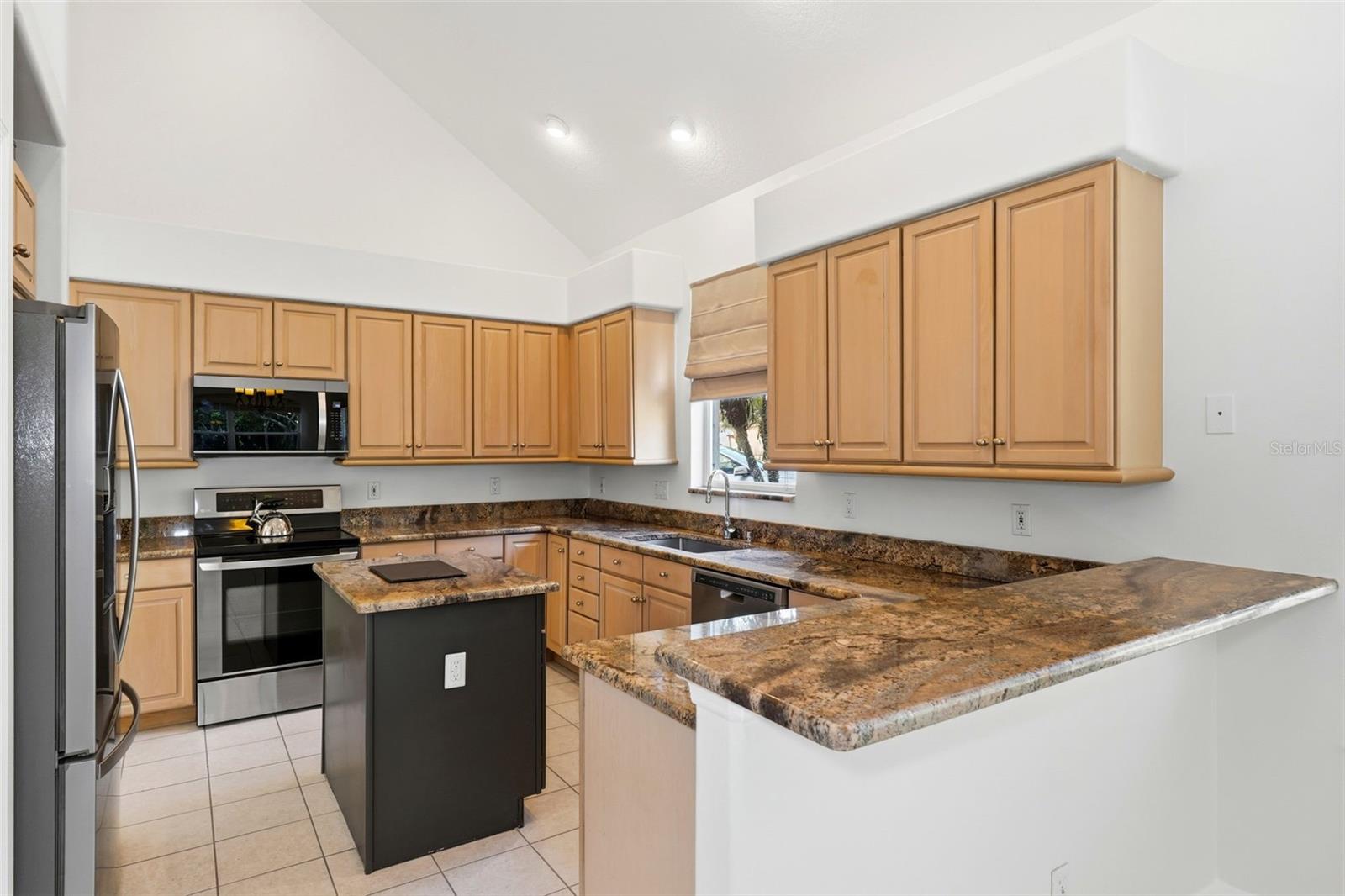 HAWKSNEST - Residential